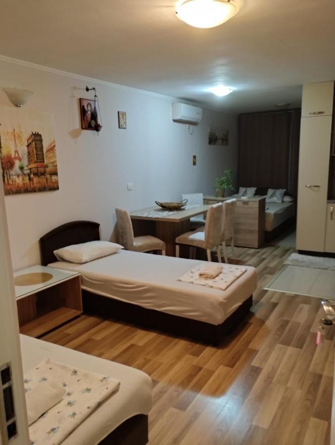 Apartments Vis Jaz Budva Exteriör bild