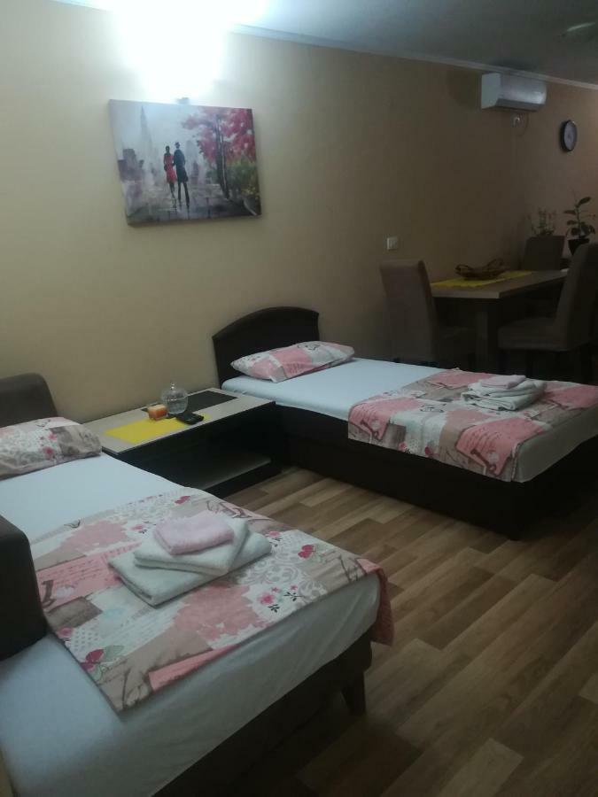Apartments Vis Jaz Budva Exteriör bild