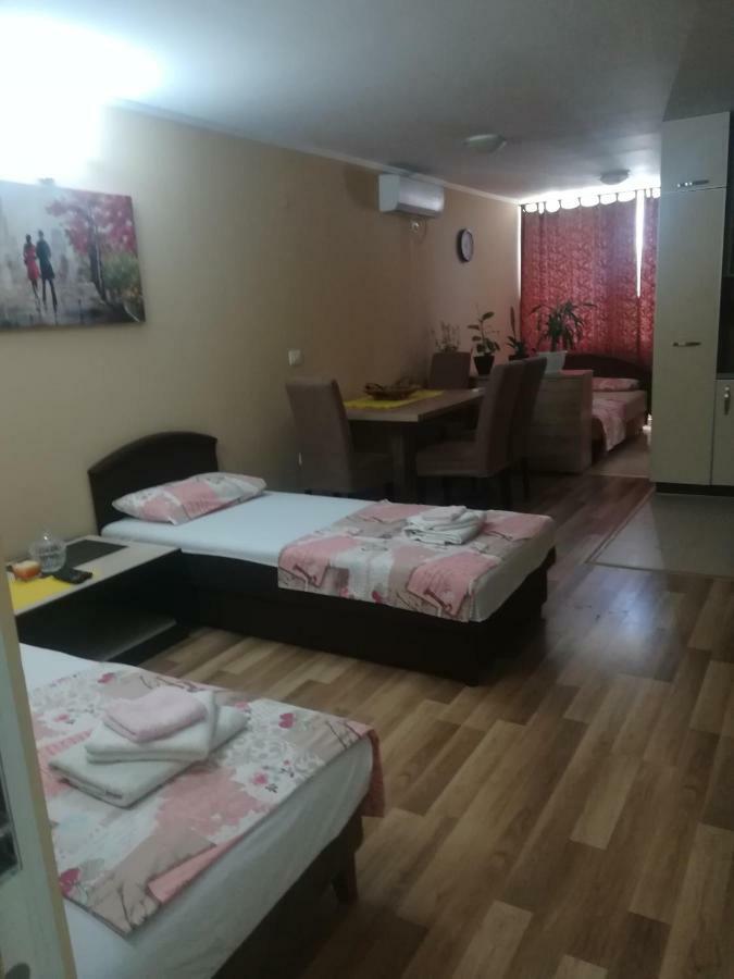 Apartments Vis Jaz Budva Exteriör bild